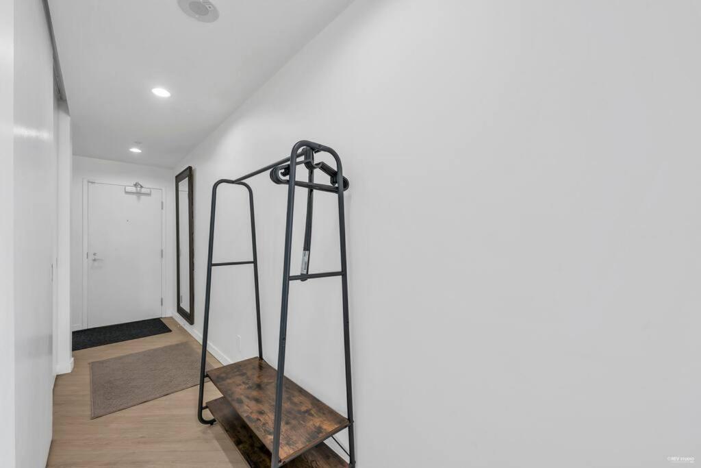Skyview, 40Th Floor! 2Br Condo In Downtown Vancouver Exterior photo