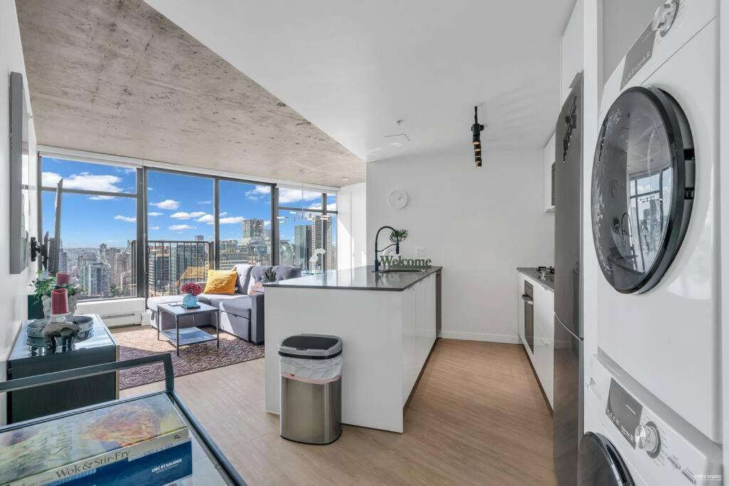 Skyview, 40Th Floor! 2Br Condo In Downtown Vancouver Exterior photo